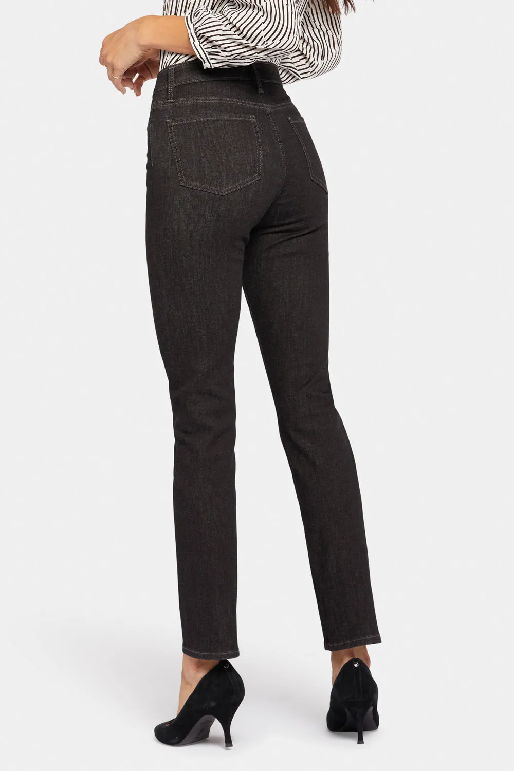 Le Silhouette Sheri Slim Jeans - Eternity