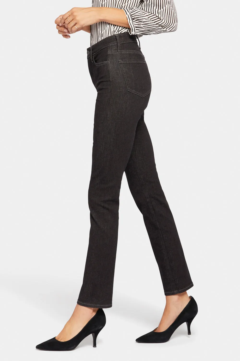 Le Silhouette Sheri Slim Jeans - Eternity